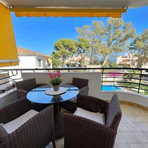 kittys-beach-house.hotelsinnerja.org/